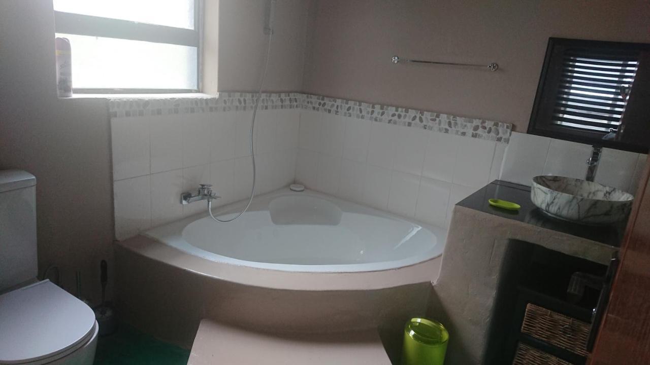 Svh Bush Lodge مارلوث بارك المظهر الخارجي الصورة