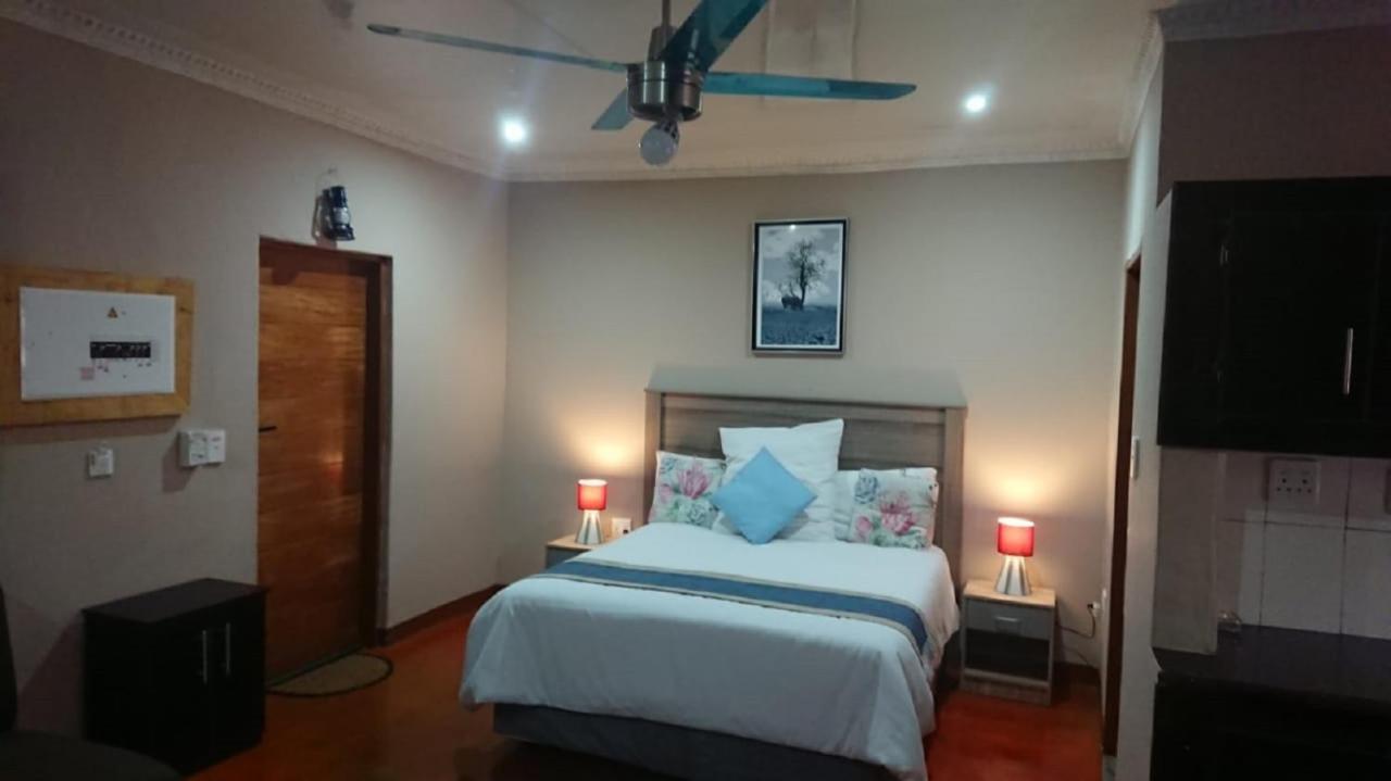 Svh Bush Lodge مارلوث بارك المظهر الخارجي الصورة